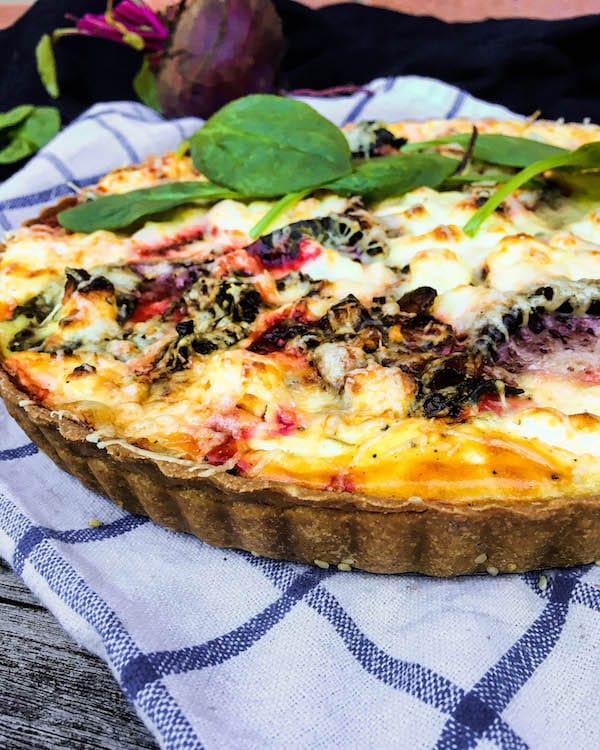 roasted-beet-spinach-goat-cheese-quiche-4