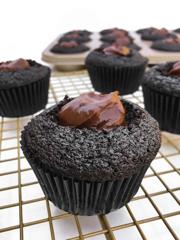 brooklyn-blackout-pudding-cupcake