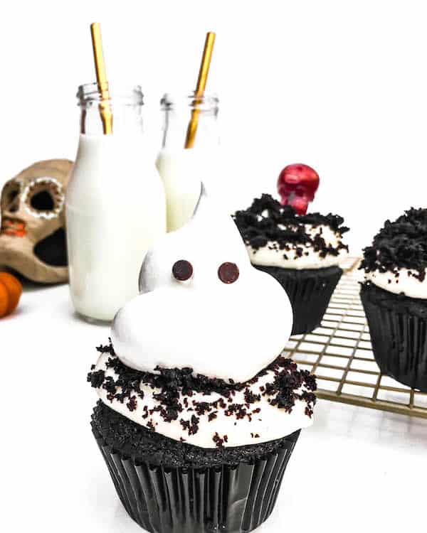 ghost-meringue-cupcakes-recipe