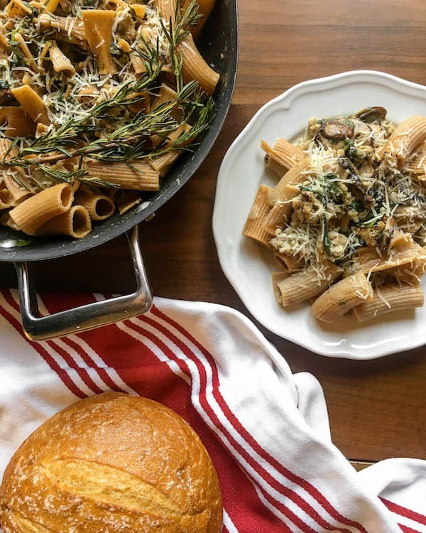 sausage-spinach-mushroom-pasta