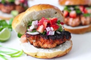 Healthy Blackened Salmon Burgers with Strawberry Avocado Salsa