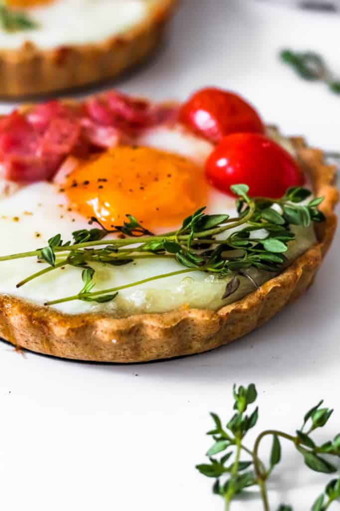 Savory Brunch Breakfast Spelt Tarts with Eggs and Goat Cheese