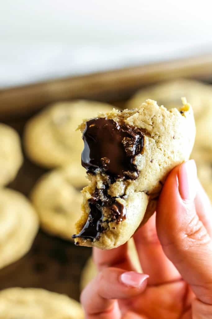 The Best Vegan Chocolate Chunk Cookies 