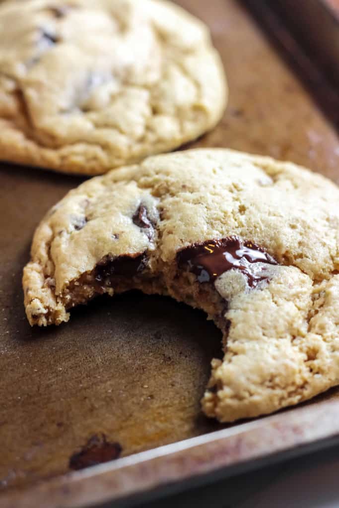 The Best Vegan Chocolate Chunk Cookies 