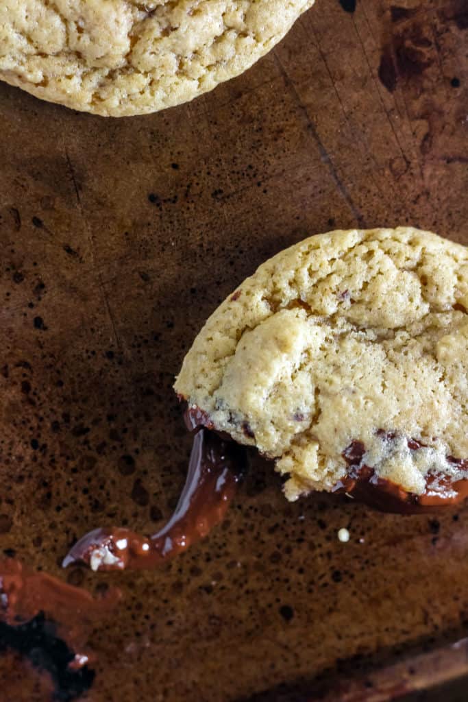 The Best Vegan Chocolate Chunk Cookies 