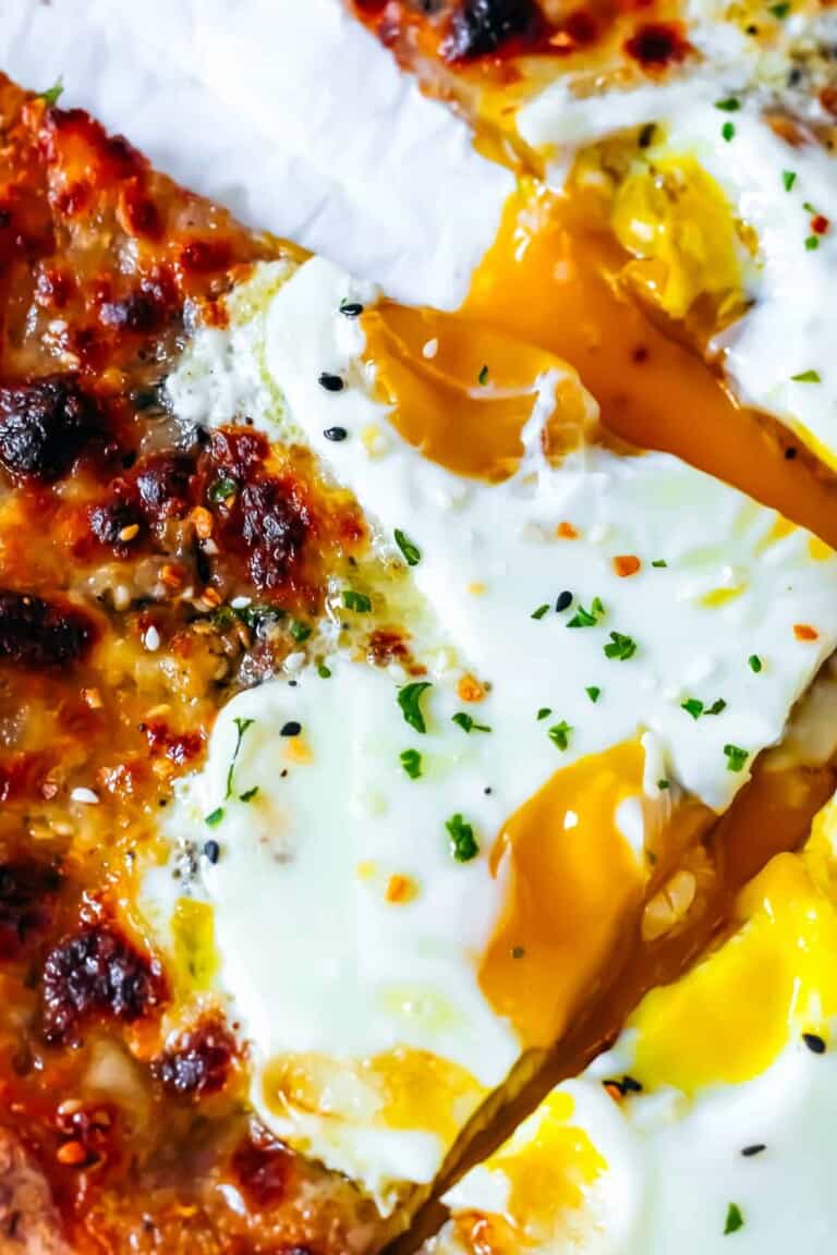 Everything Bagel Breakfast Pizza