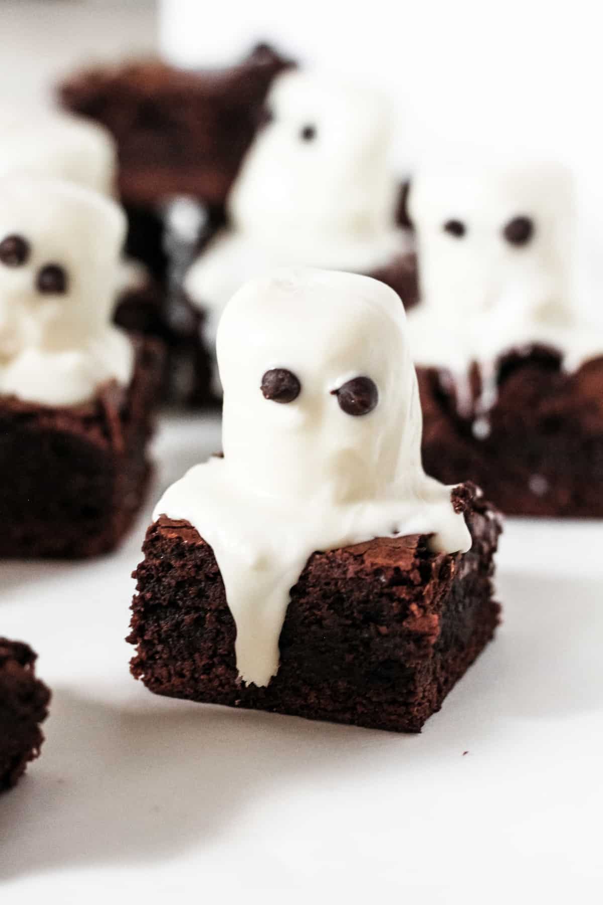 Spooky Ghost Marshmallow Brownies - Baked Ambrosia