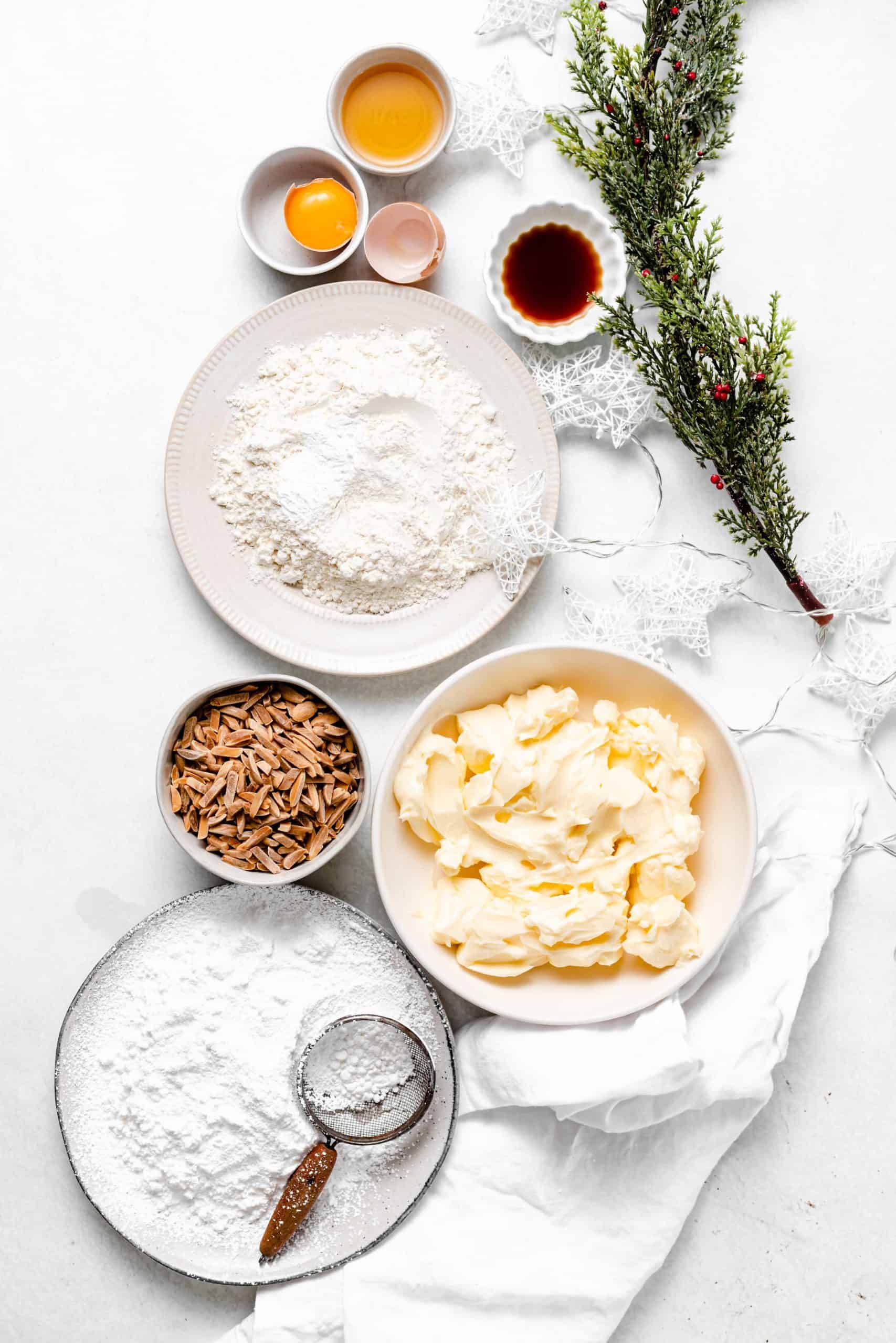 kourabiedes ingredients .