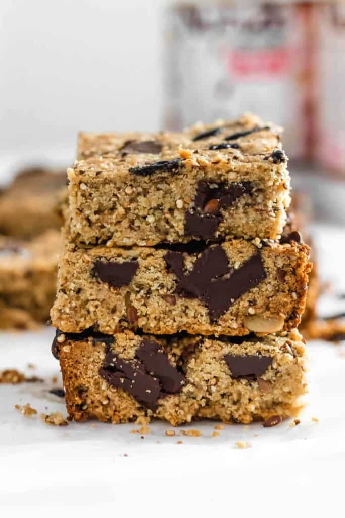 THE PERFECT DARK CHOCOLATE CHUNK BLONDIES ARE PACKED WITH PROTEIN - GLUTEN-FREE, DAIRY-FREE, EGG-FREE, AND VEGAN FRIENDLY.