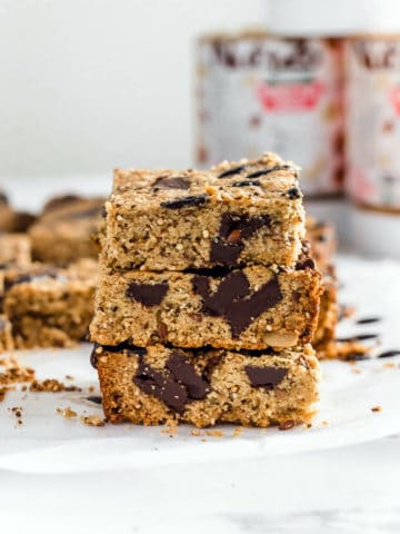 Dark Chocolate Chunk Nut Butter Blondies (Paleo, Gluten Free, Vegan)