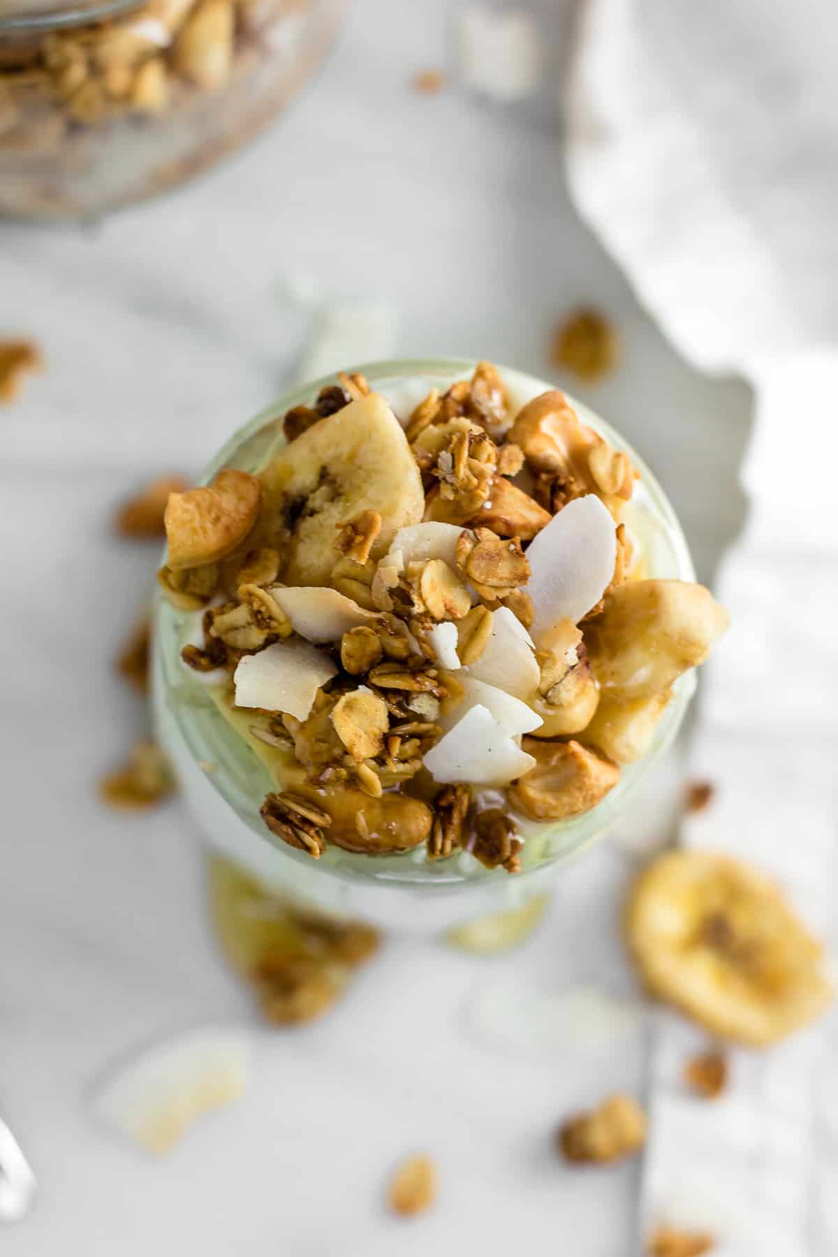 Healthy Banana Coconut Cashew Granola (gluten free + vegan)