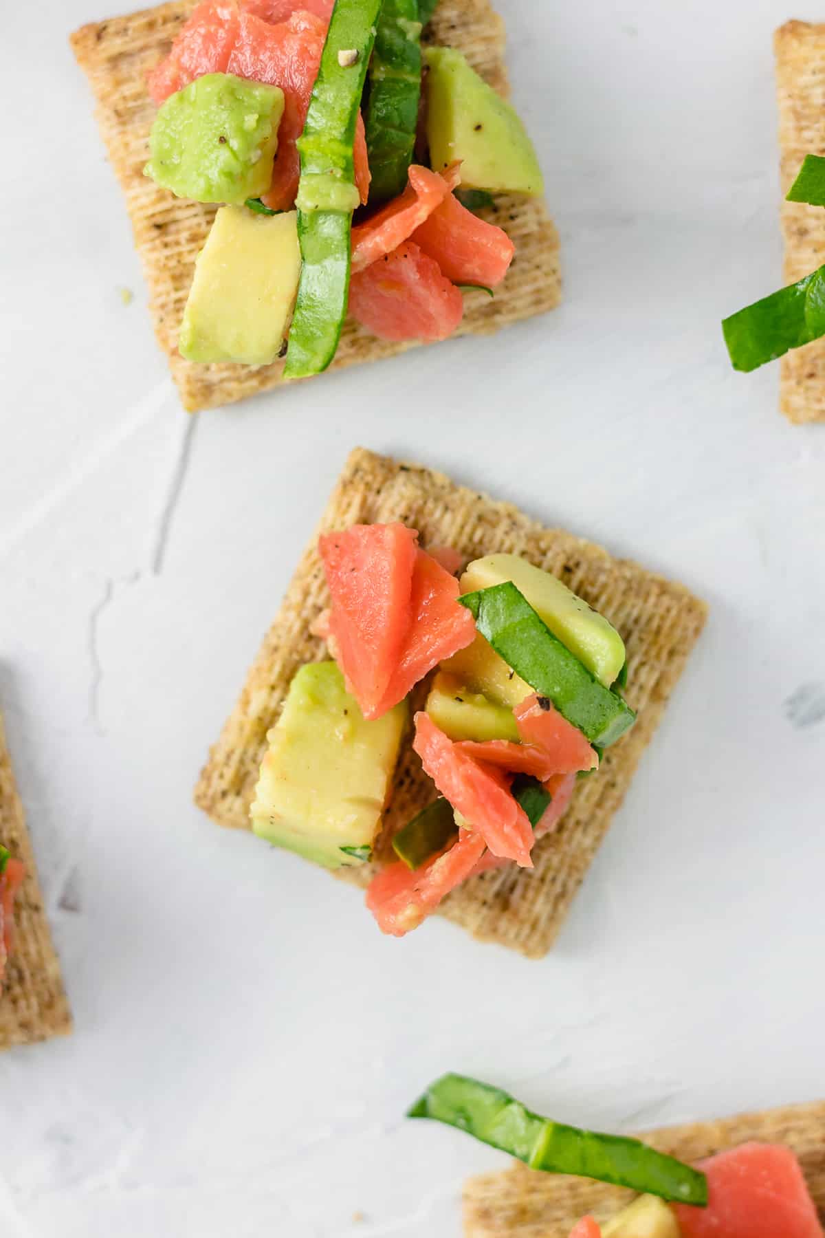 TRISCUIT Crackers with Smoked Salmon and Avocado Salsa
