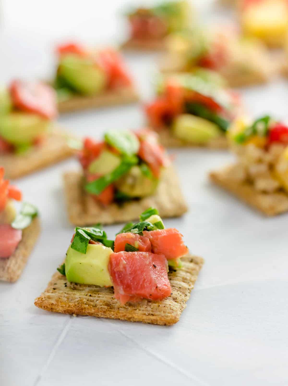 TRISCUIT Crackers with Smoked Salmon and Avocado Salsa