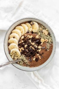 Chocolate Hazelnut Smoothie Bowl (Gluten Free + Vegan)