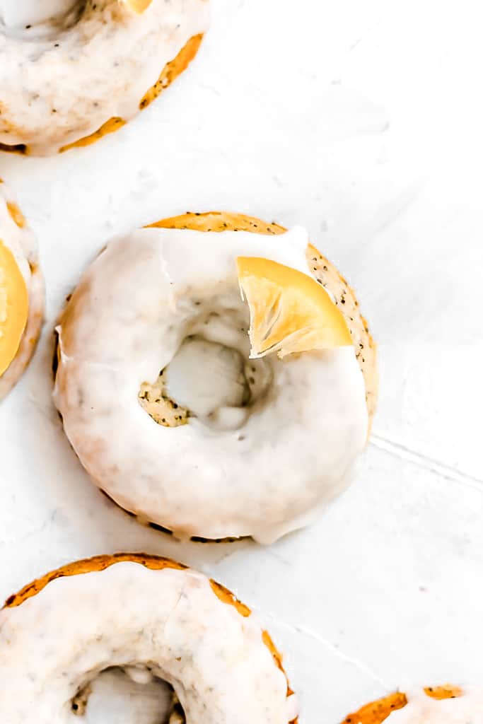 Healthy Baked Lemon Poppyseed Doughnuts