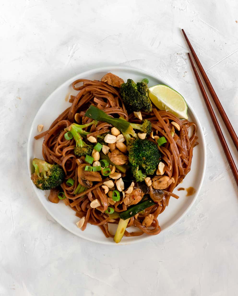 Deliciously spicy with hints of sweetness, these 20 Minute Spicy Thai Noodles super simple and perfect for a quick weeknight meal! (gluten free, dairy free)