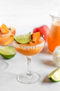 The BEST Fresh Peach Margaritas