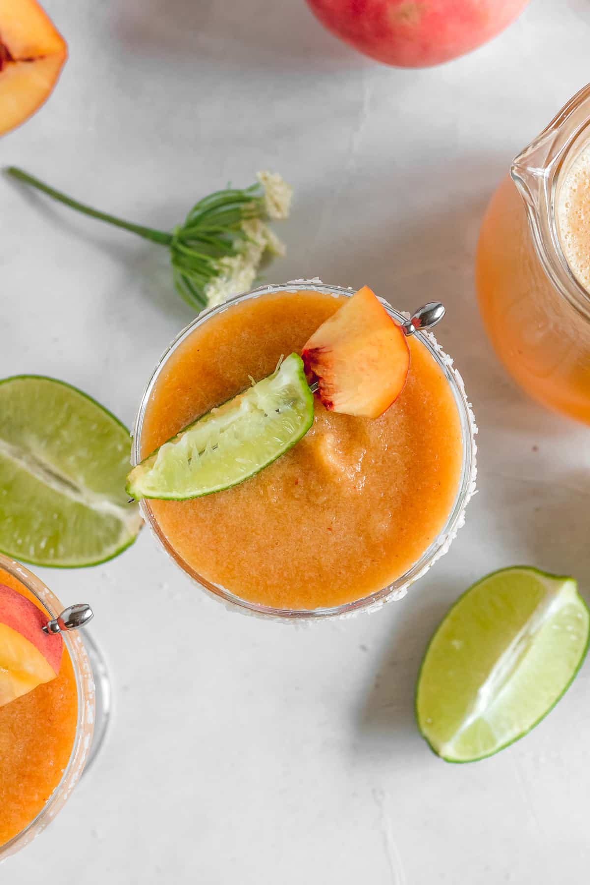 The BEST Fresh Peach Margaritas