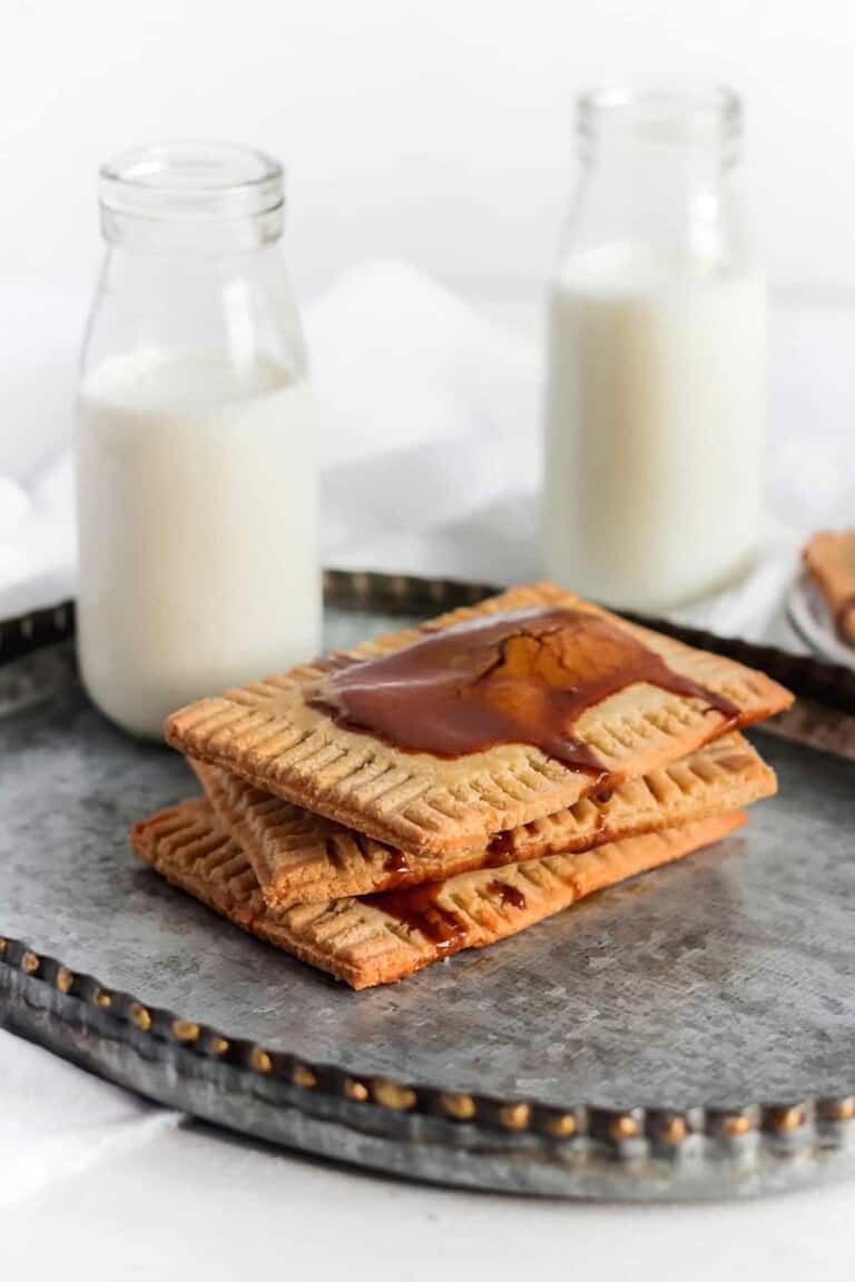Paleo Brown Sugar Cinnamon Pop Tarts (gluten free, grain free, refined sugar free)