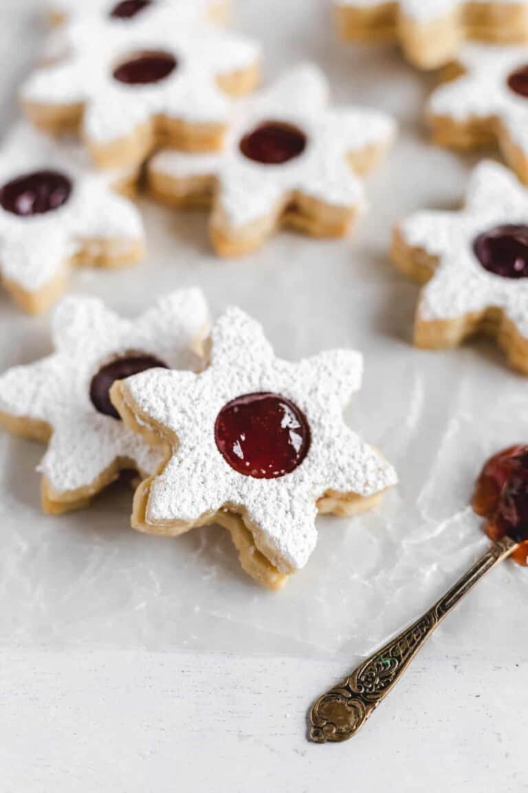 Strawberry Almond Linzer Cookies