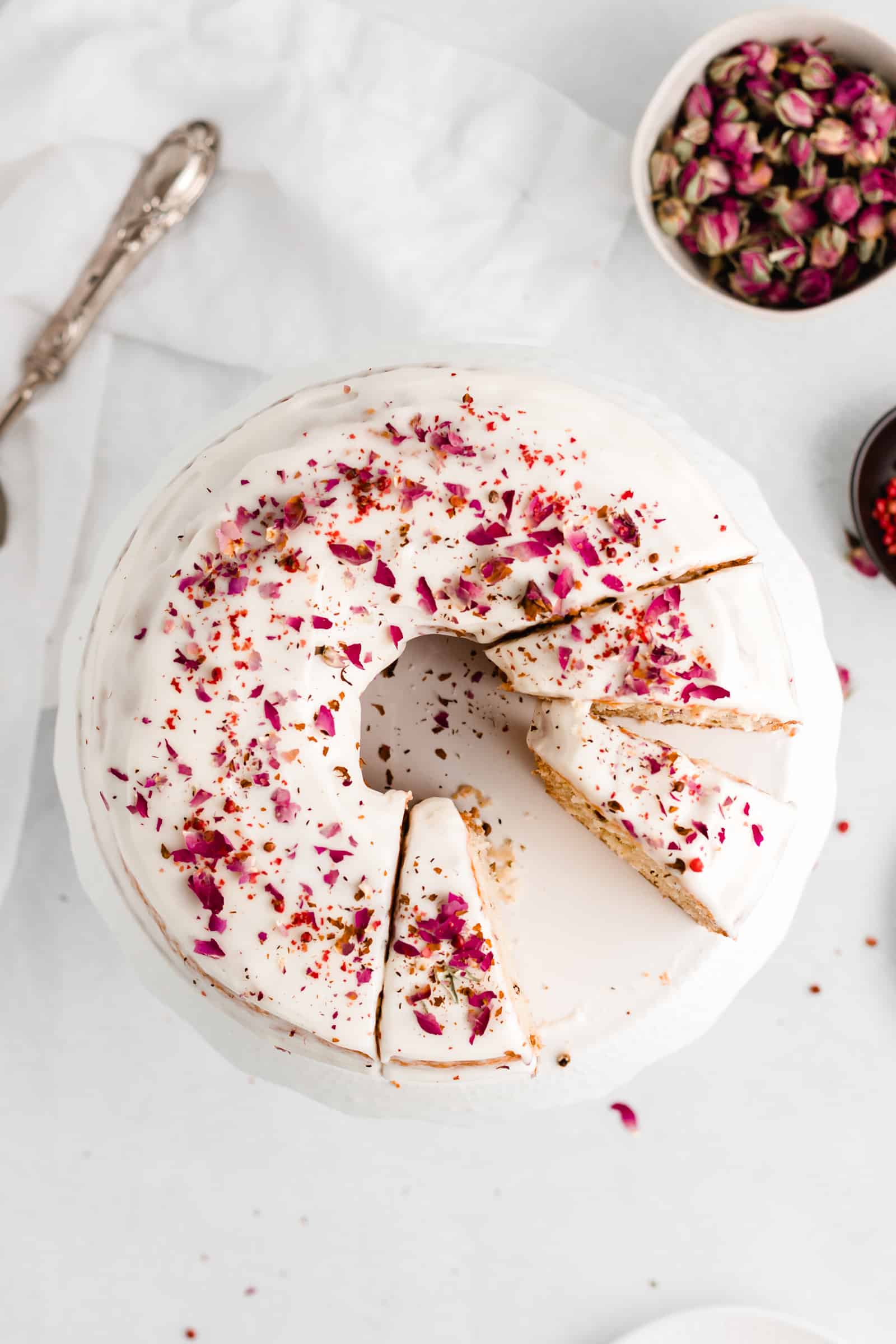 Beautiful Rose Cake recipe