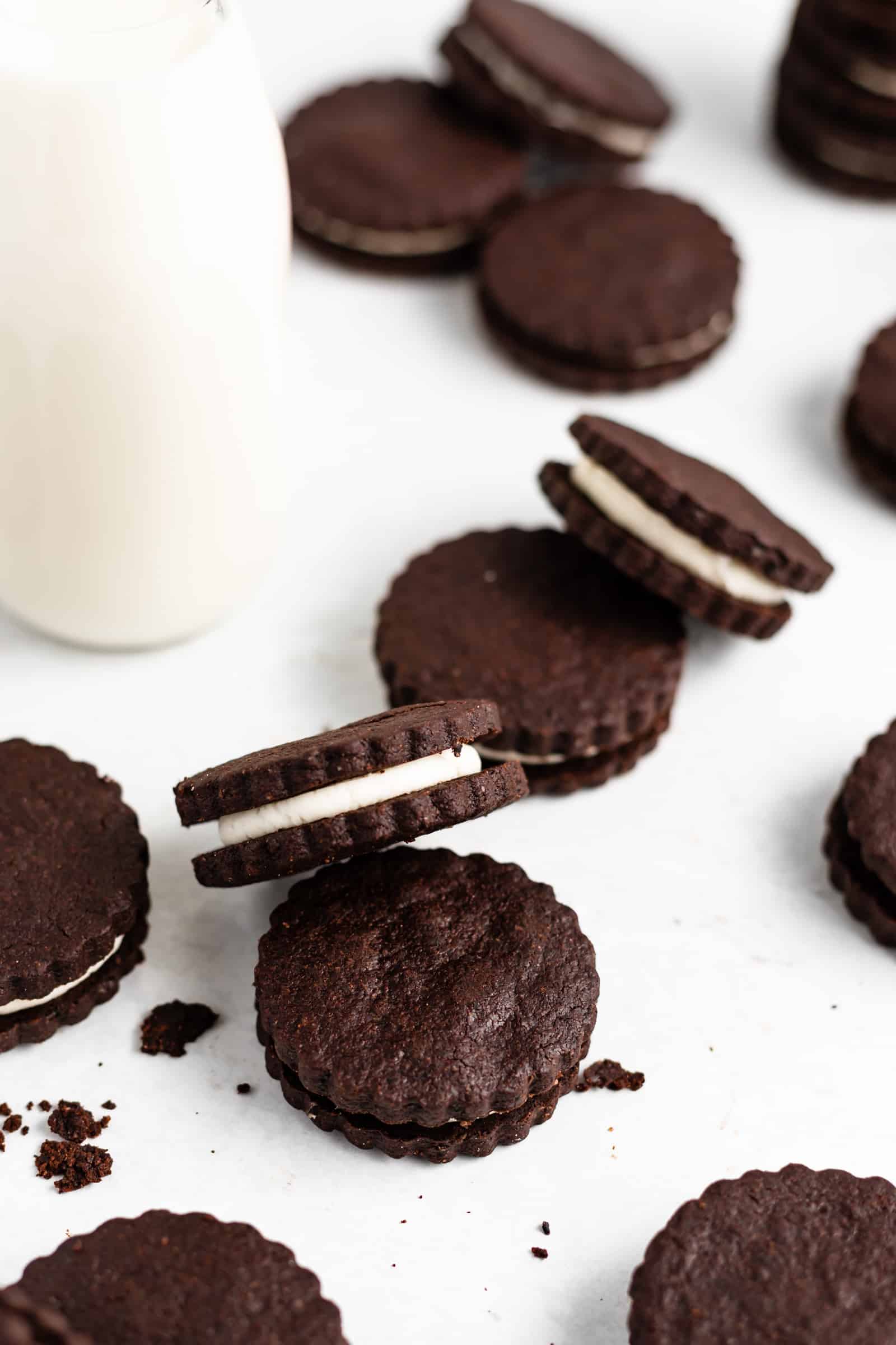 Delicious and easy homemade Oreo cookies