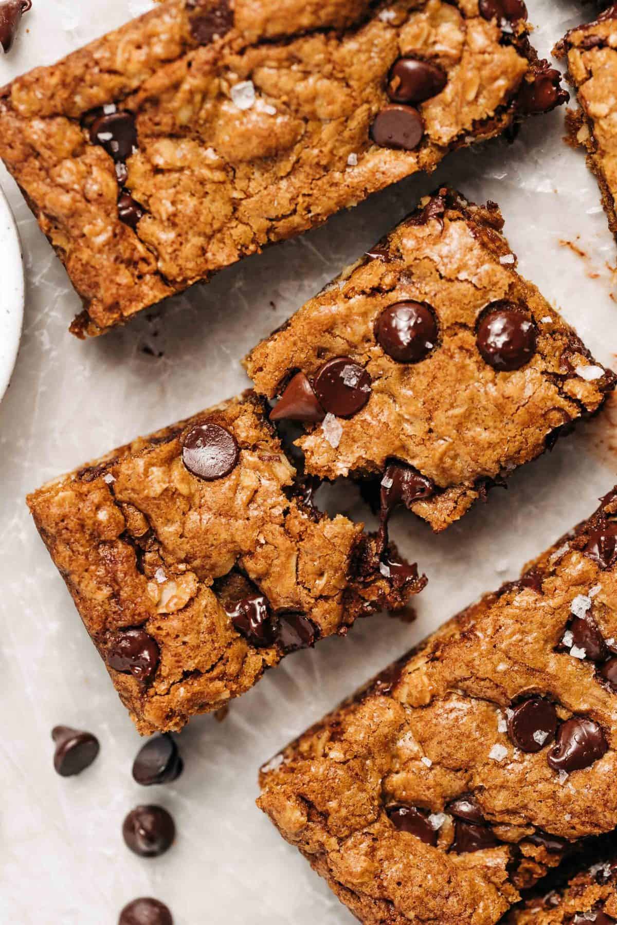 Oatmeal chocolate chip cookie bar cut in half..