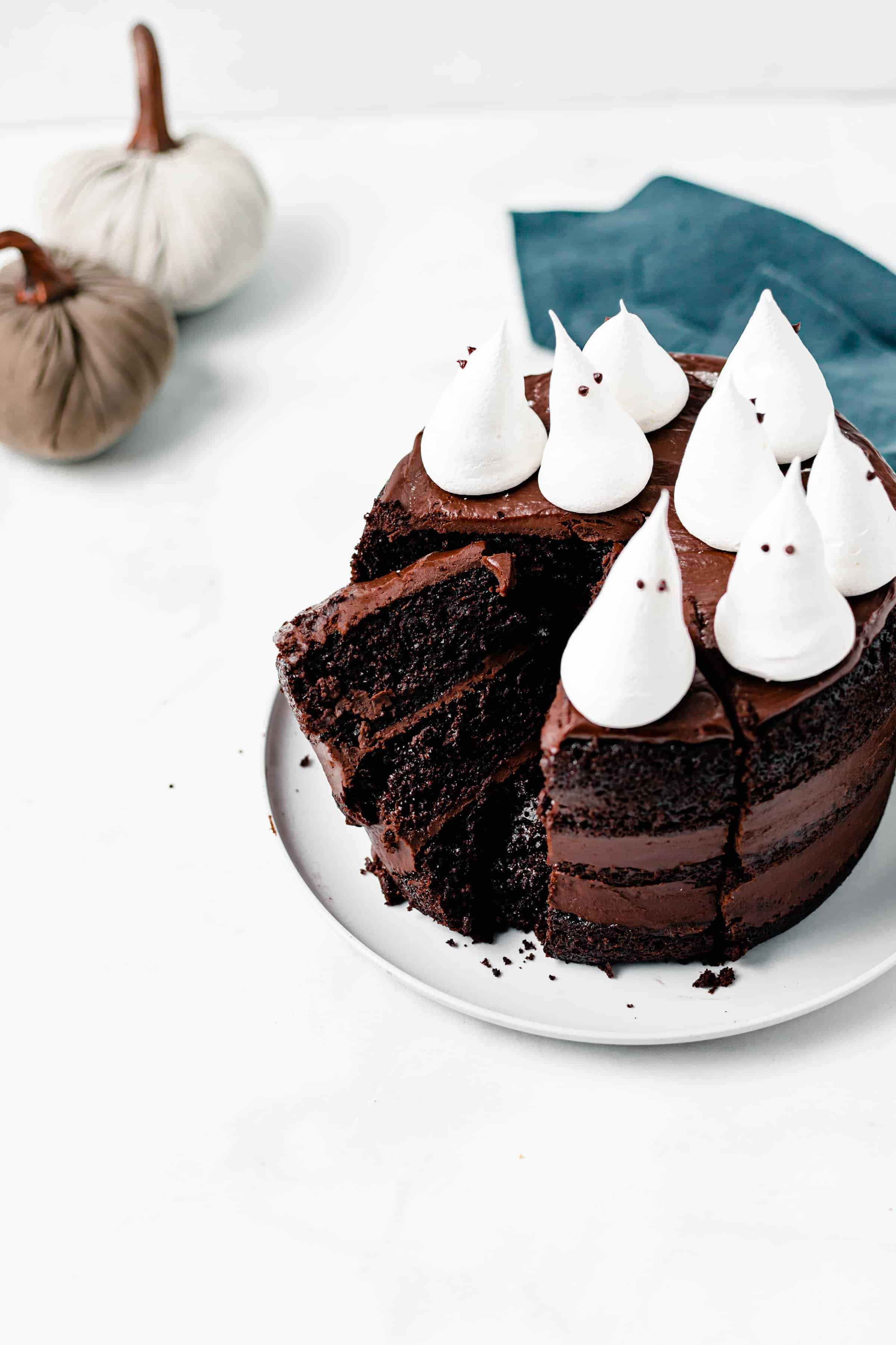 fudgy chocolate cake