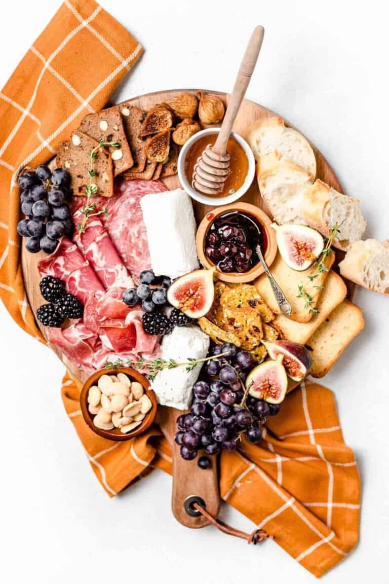 How to Assemble the Perfect Fall Harvest Cheese Board