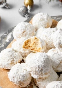 kourabiedes on a serving platter.