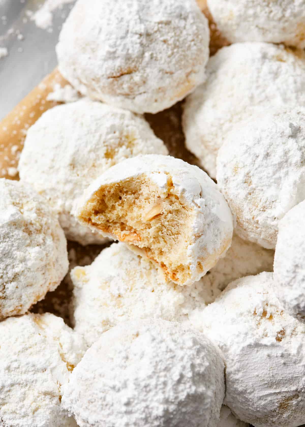 kourabiedes on a serving platter.