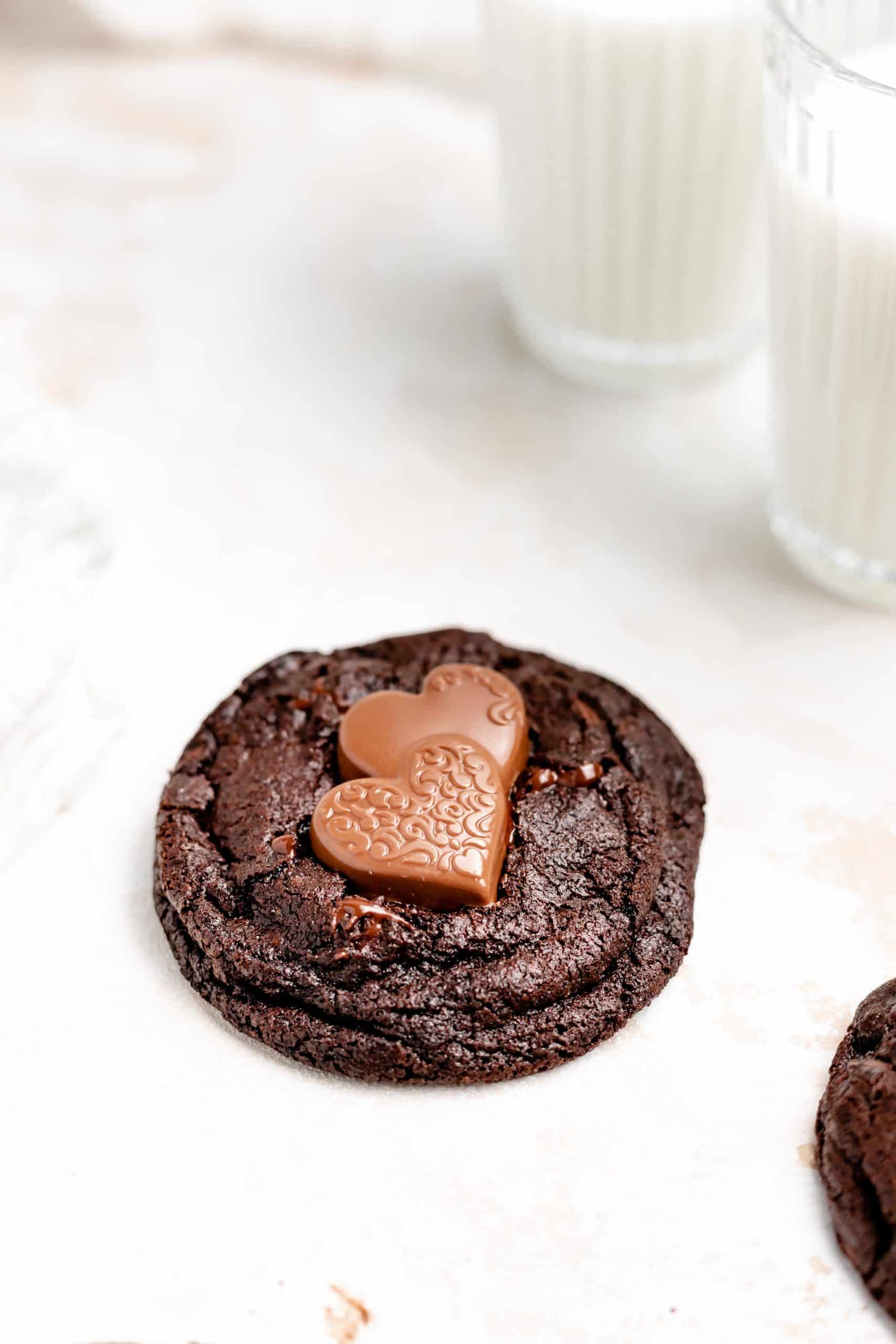 chewy chocolate chocolate chip cookie