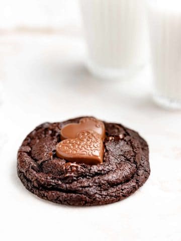 chewy double chocolate cookie