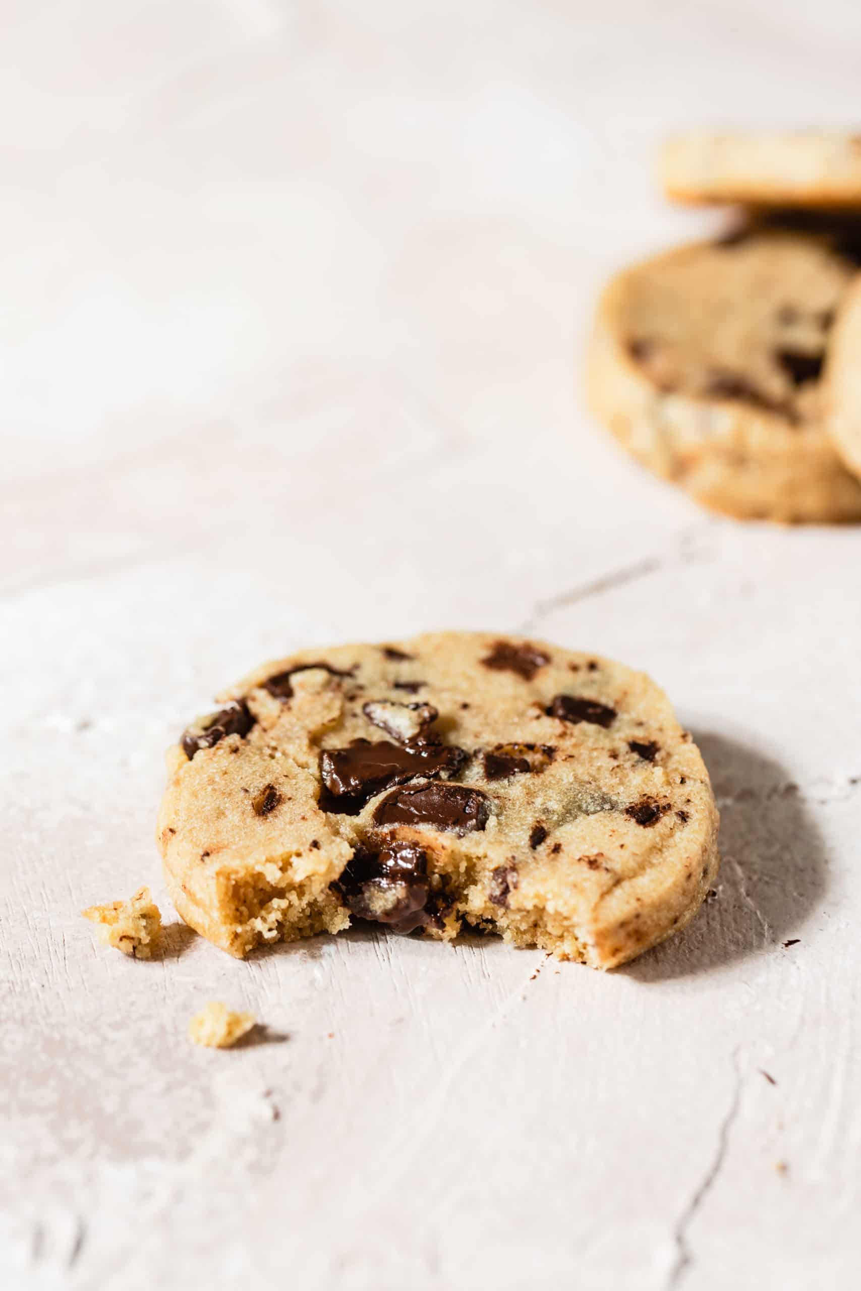 chocolate chunk shortbread cookies