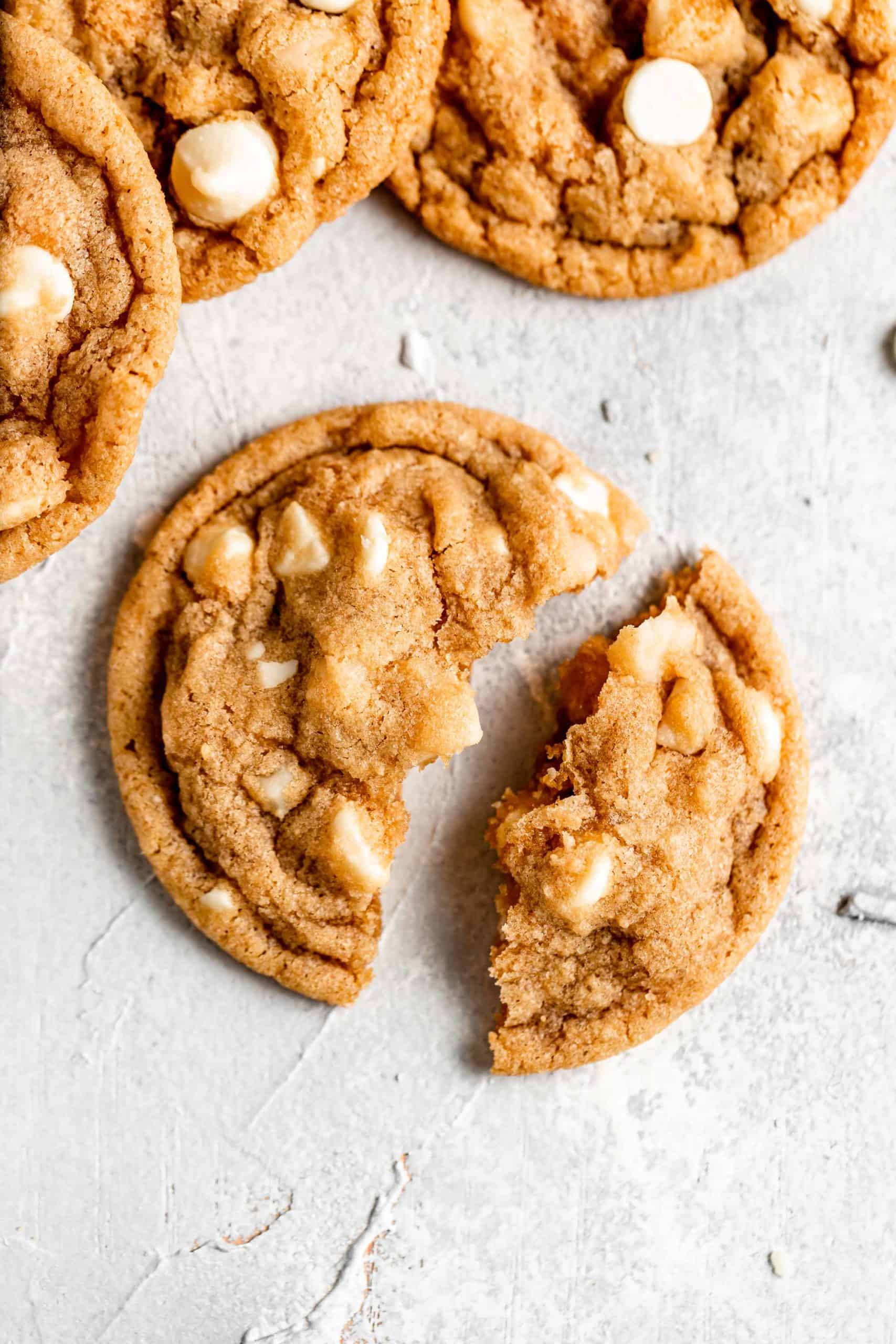 White Chocolate Macadamia Nut Cookie