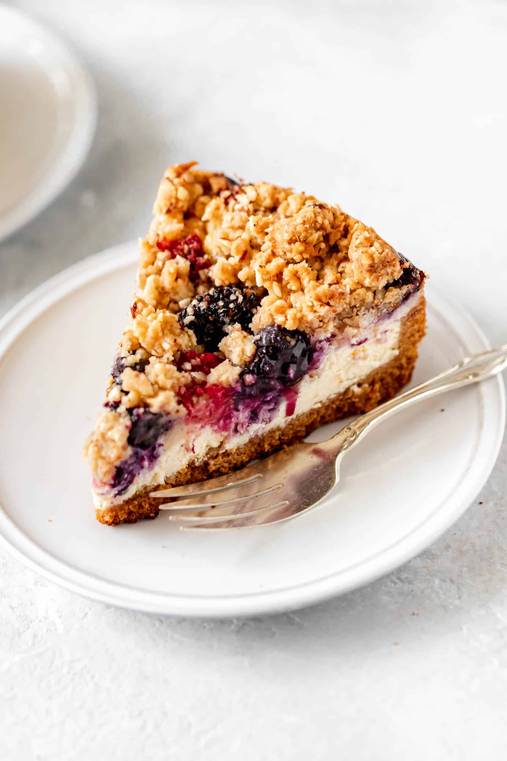 Berry Streusel Cheesecake