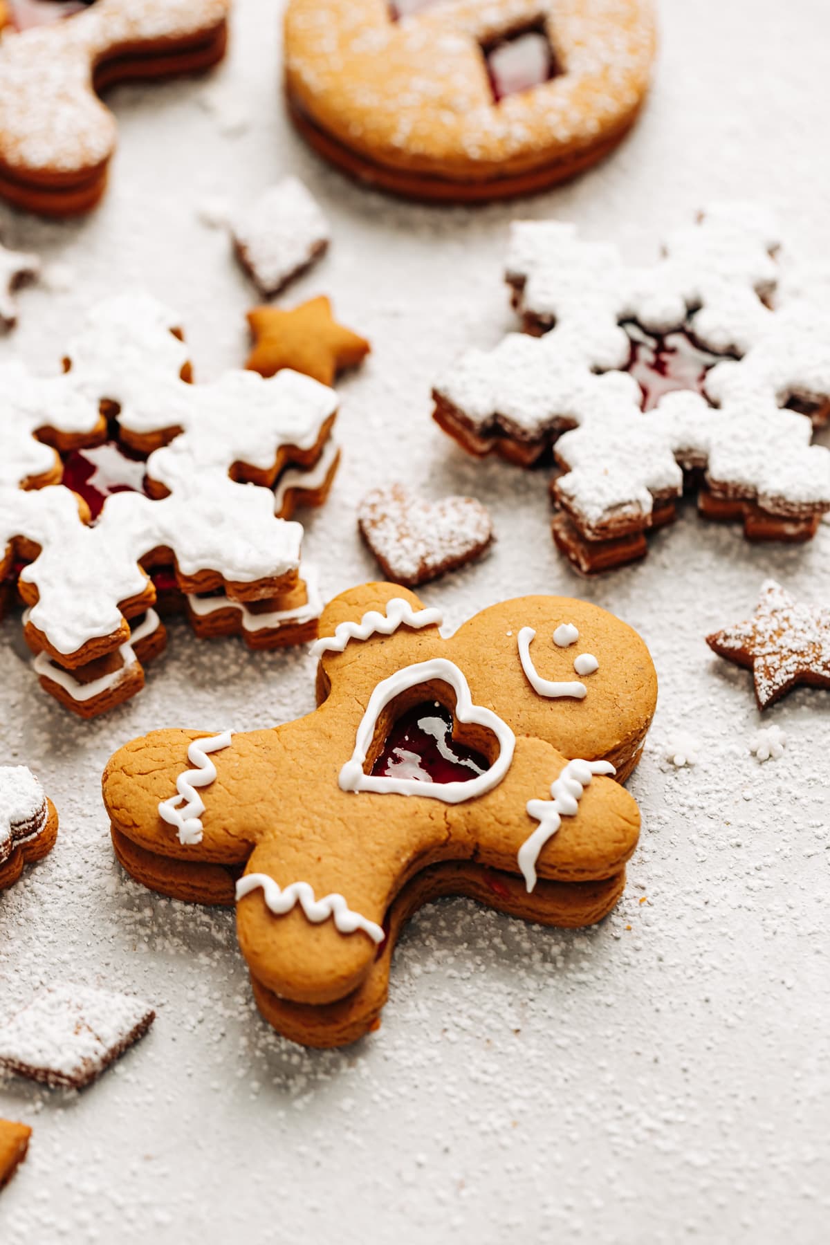 gingerbread linzer cookies.