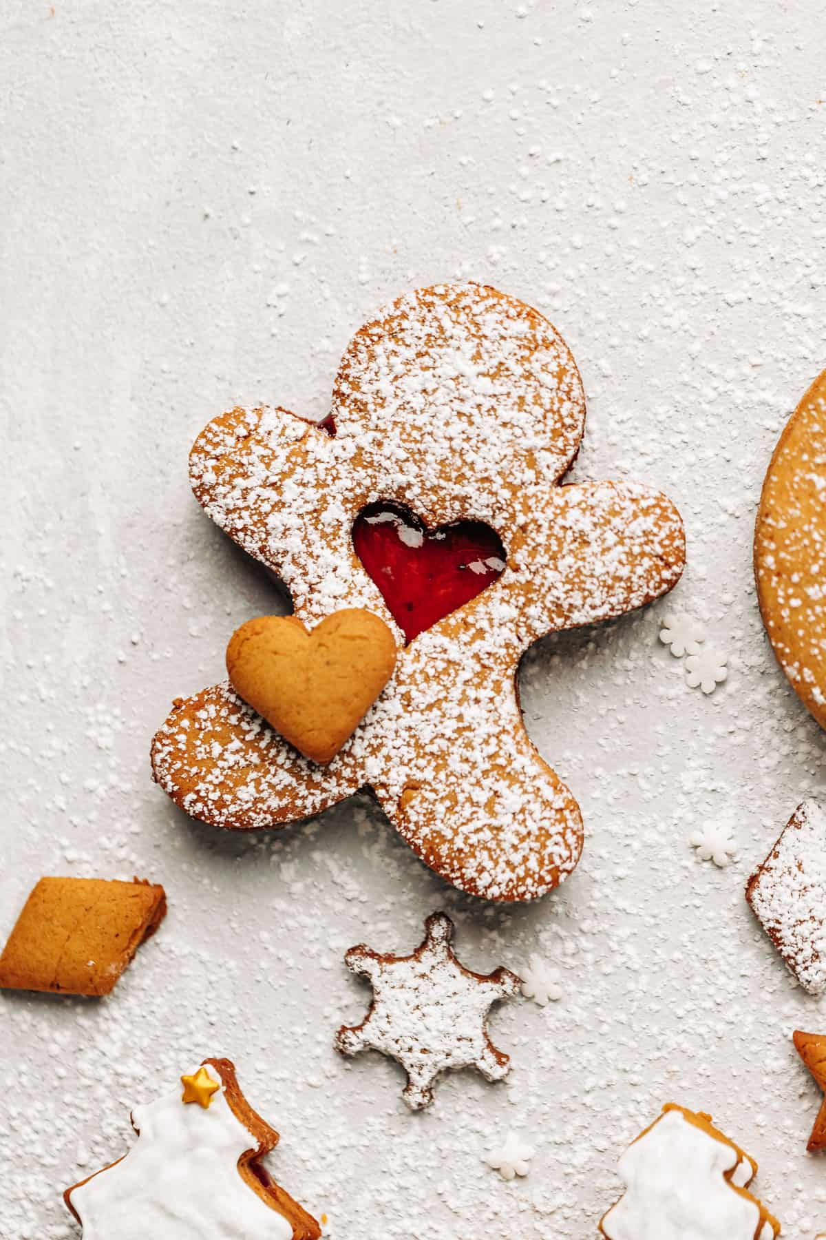 gingerbread linzer cookies.