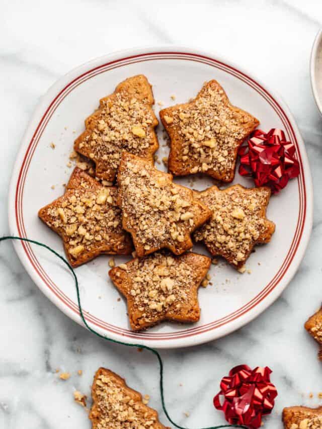 Melomakarona (Greek Honey Spice Cookies)