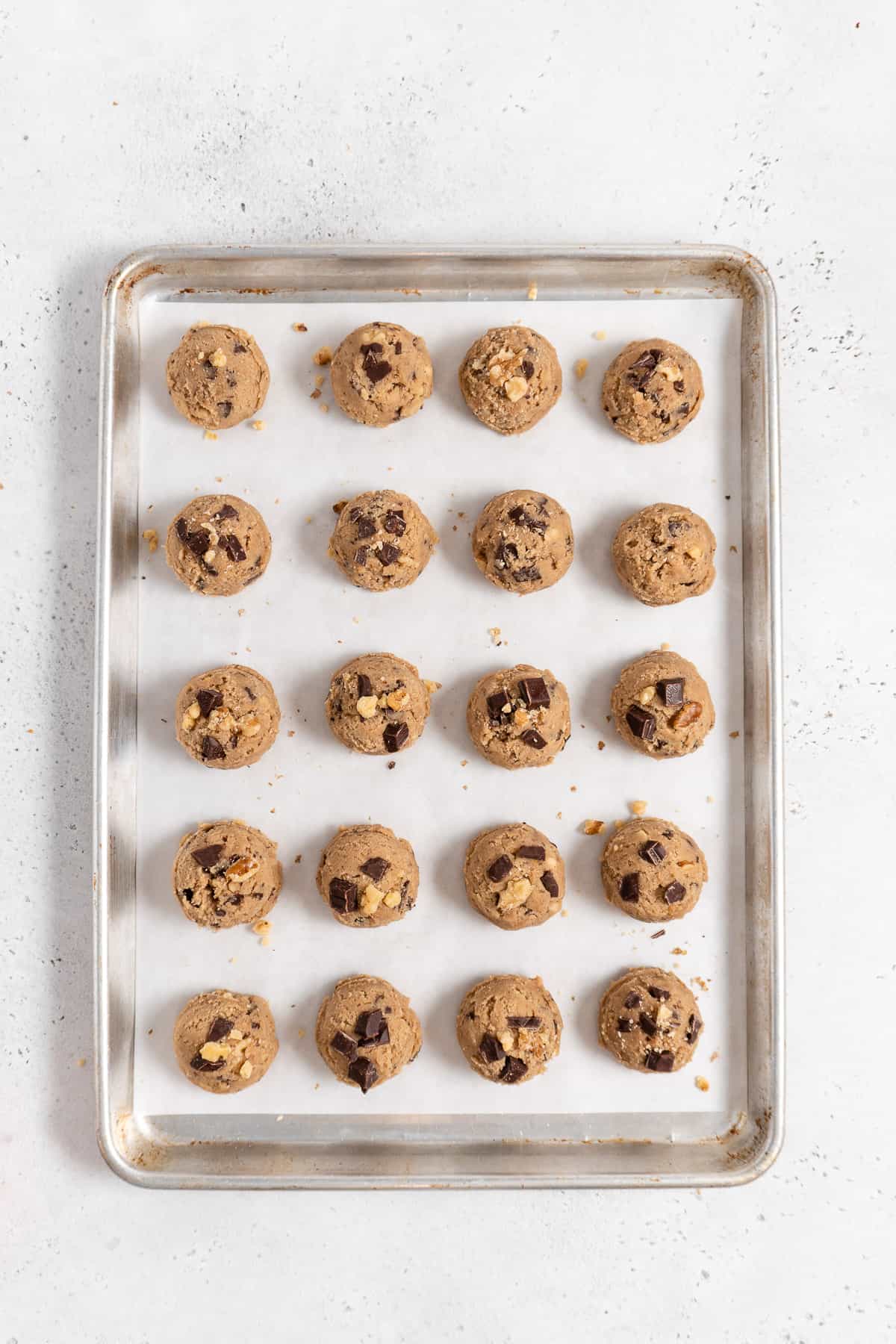 Chocolate Chip Walnut Cookies, How to store cookies