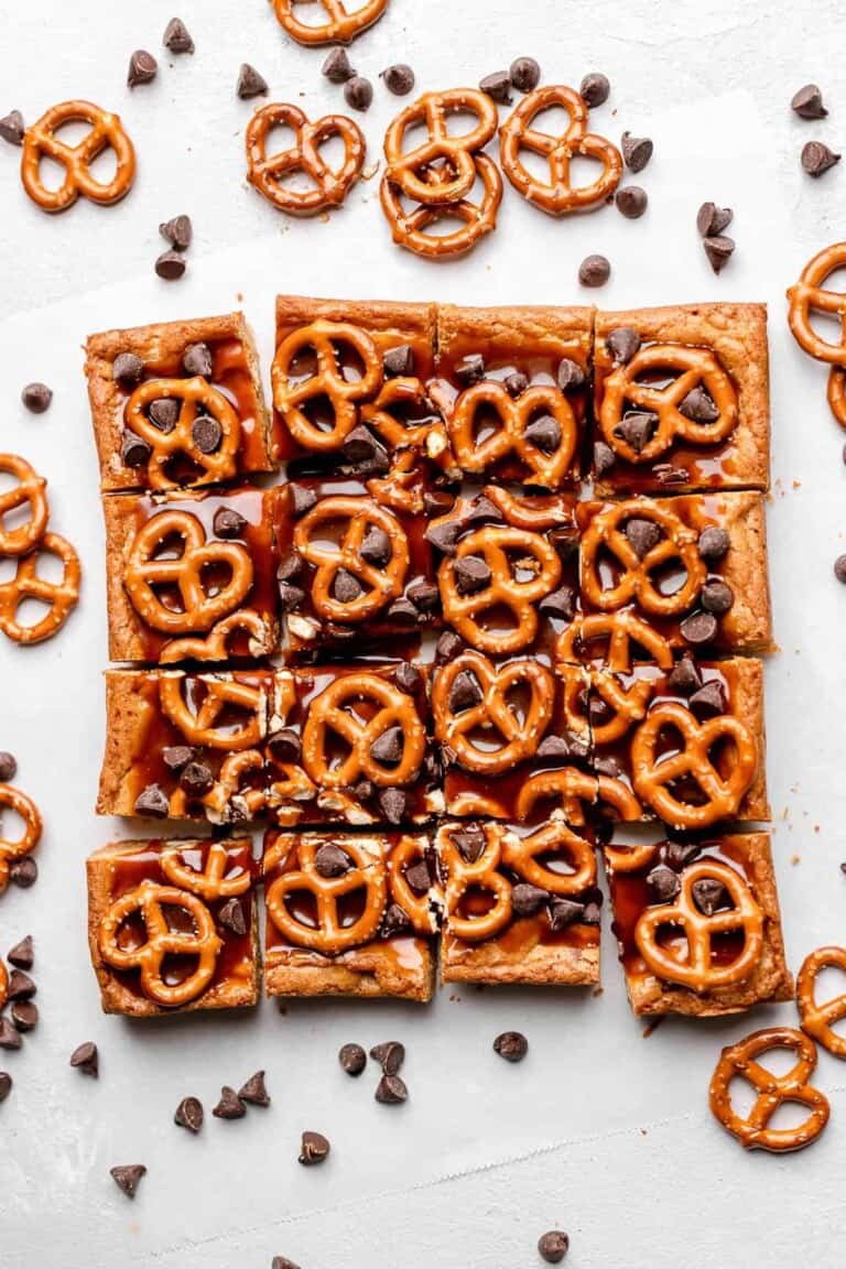 Salted Caramel Pretzel Blondies