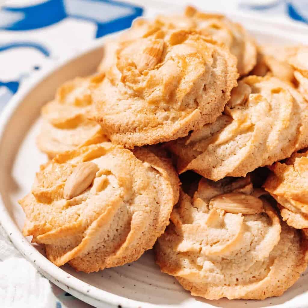 Amygdalota Recipe (How to make Greek Almond Cookies)