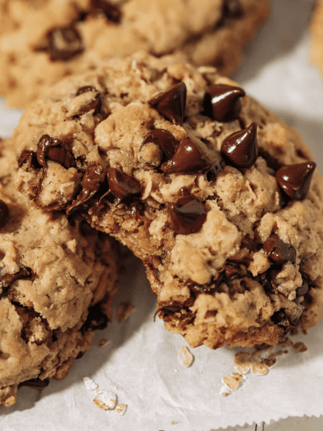 How To Make Chewy Oatmeal Cookies – With Chocolate Chips