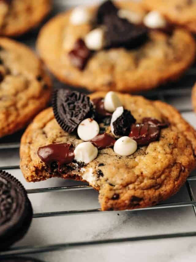 Chewy Oreo Chocolate Chip Cookies Recipe